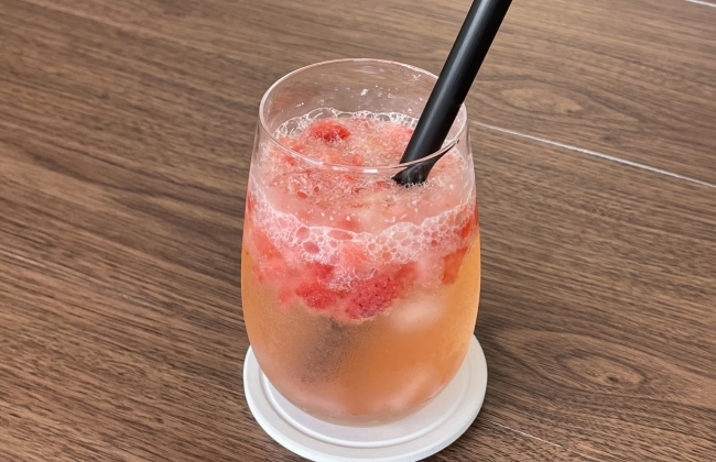 Fruit Tea Strawberry & Nata de Coco ×Soda