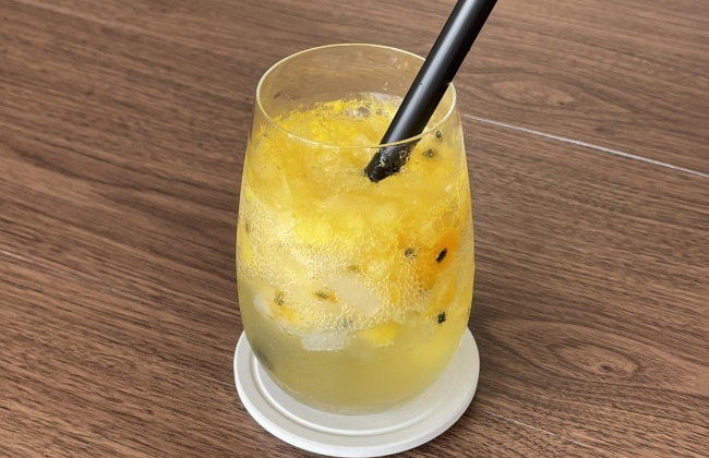 Fruit Tea Pineapple and 2 other types & Nata de Coco × Soda